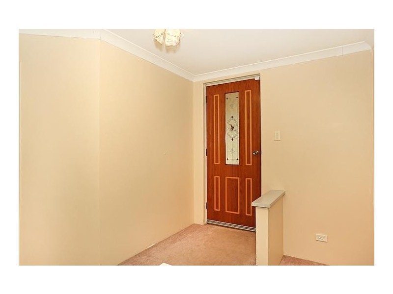8 Fitzroy Close, Dudley Park WA 6210