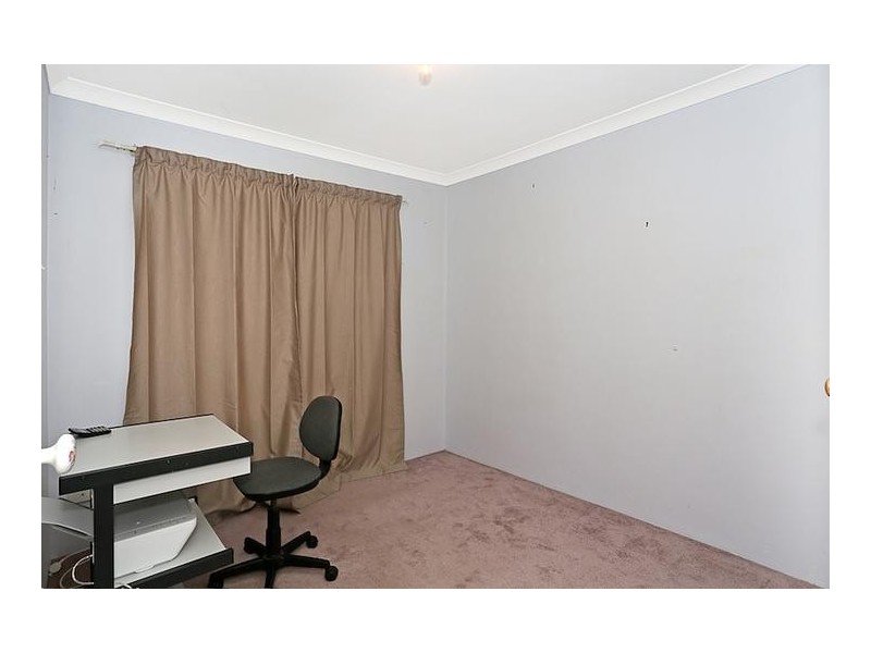 8 Fitzroy Close, Dudley Park WA 6210