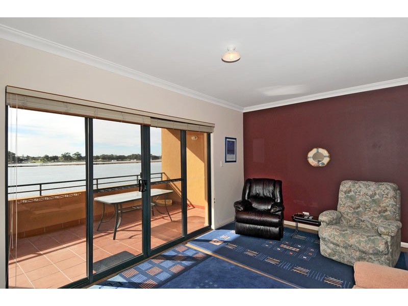 15/19 San Marco Quays, Halls Head WA 6210
