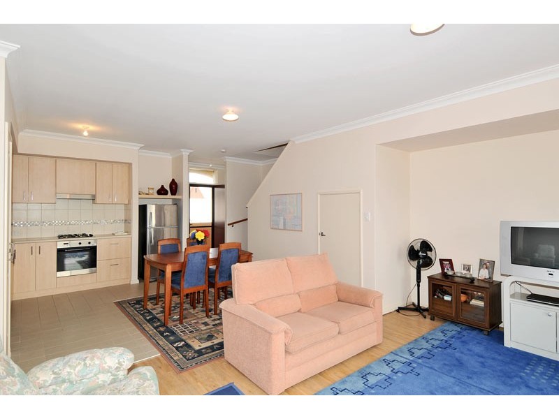 15/19 San Marco Quays, Halls Head WA 6210