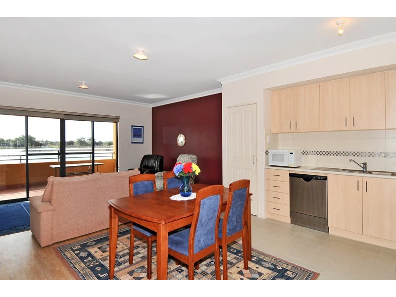 15/19 San Marco Quays, Halls Head WA 6210