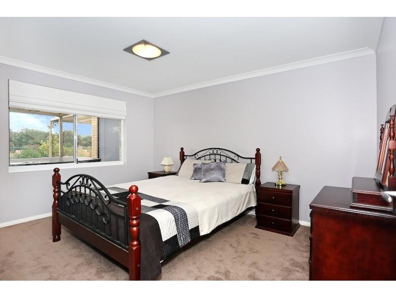 15 Purcell Gardens, South Yunderup WA 6208