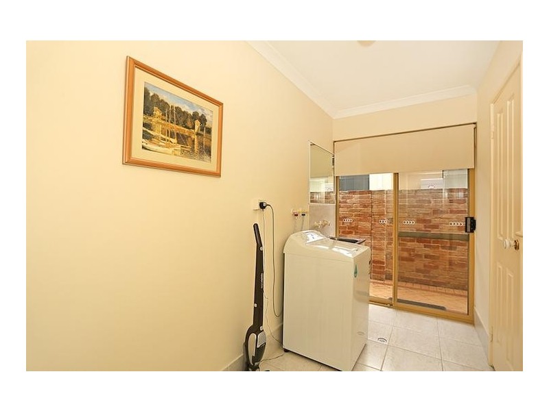 19 Waterside Drive, Dudley Park WA 6210