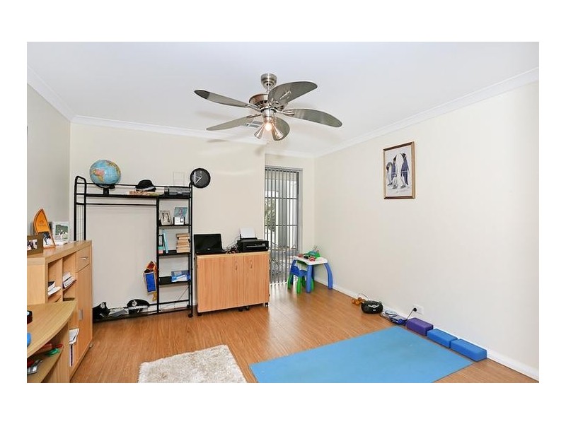 17 Karon Vista, Halls Head WA 6210