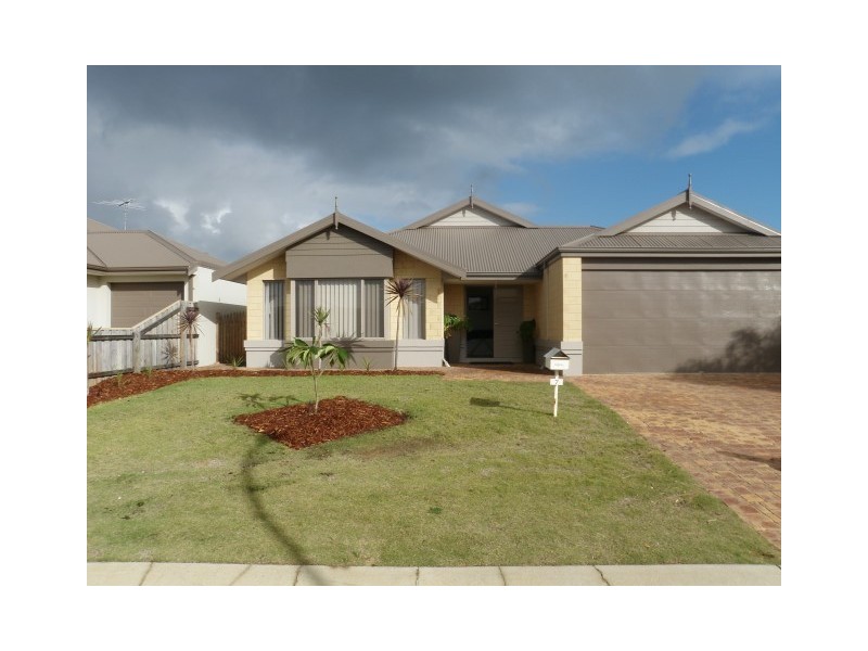 7 Tectona Way, Halls Head WA 6210