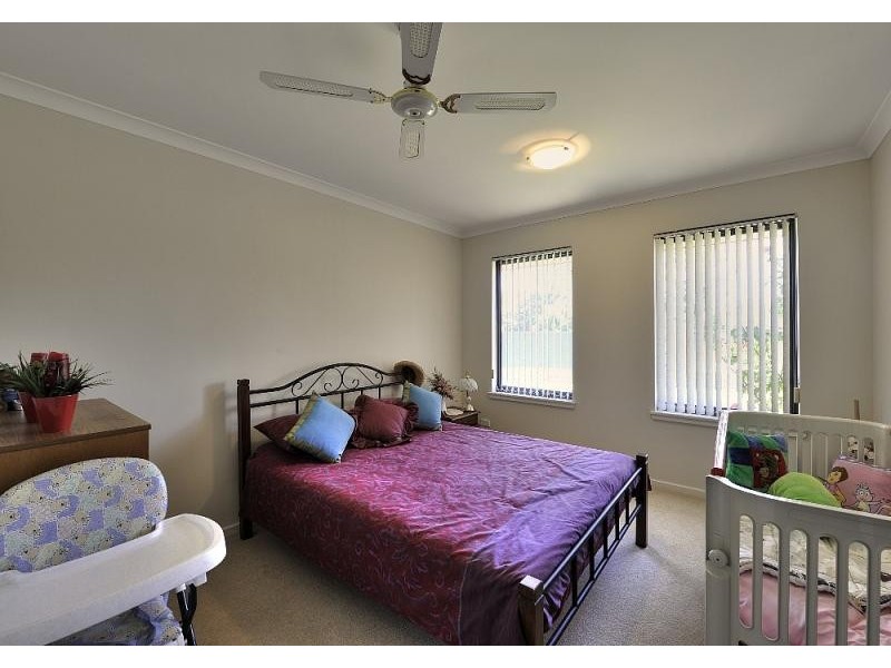 13 Wattleglen Ave, Erskine WA 6210