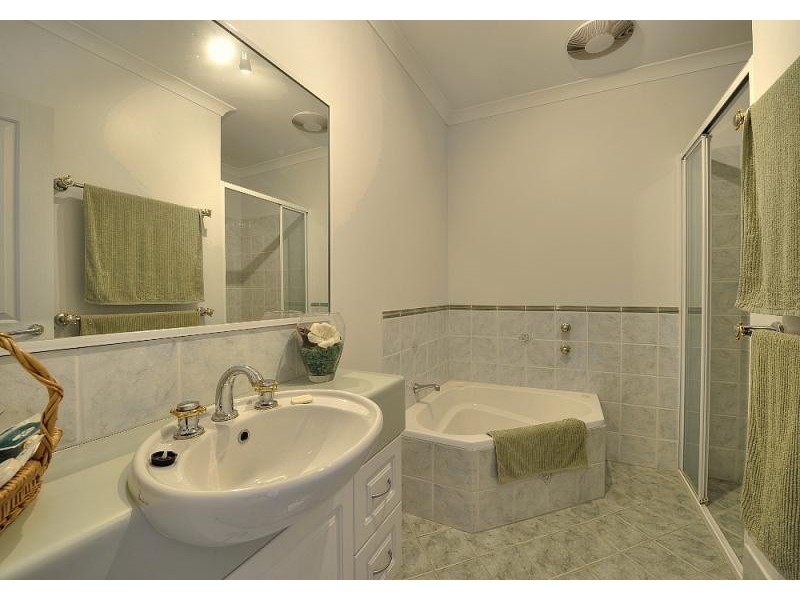 13 Wattleglen Ave, Erskine WA 6210