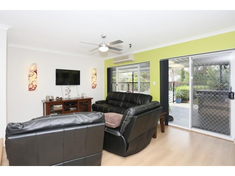 97 Peelwood Parade, Halls Head WA 6210