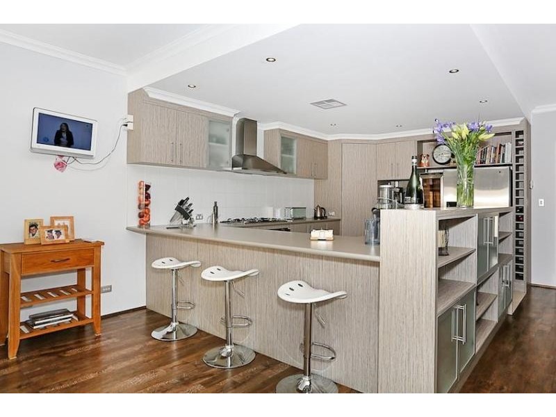 19 Arpentuer Turn, Madora Bay WA 6210