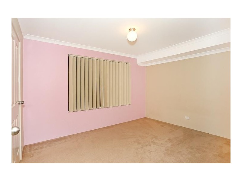 6 Moonbrook Way, Meadow Springs WA 6210