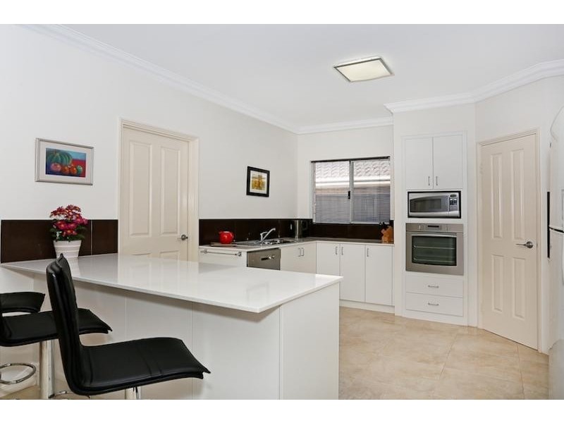 25 Contest Avenue, Falcon WA 6210