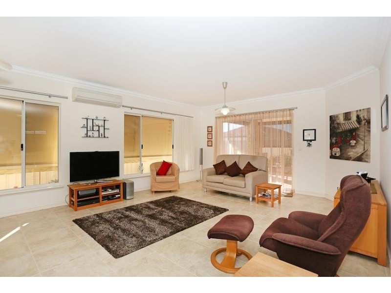 25 Contest Avenue, Falcon WA 6210