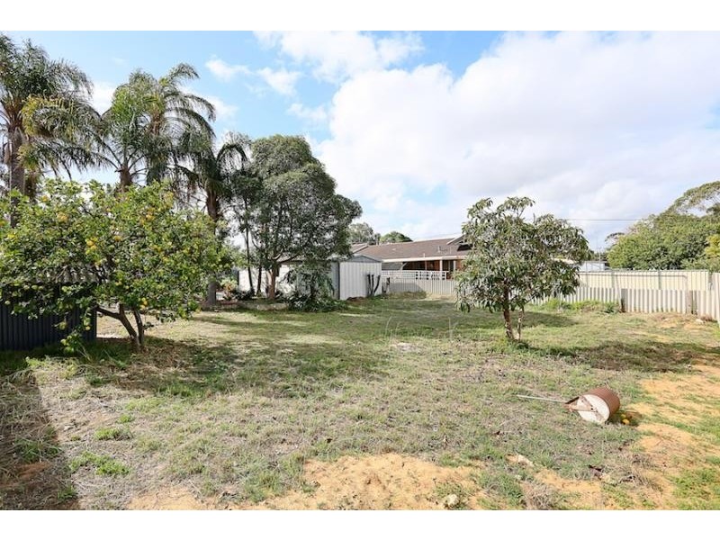 33 Service Street, Mandurah WA 6210