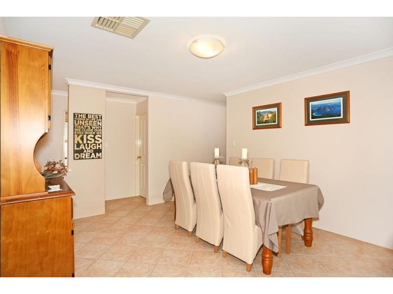 42 Admiralty Crescent, Halls Head WA 6210