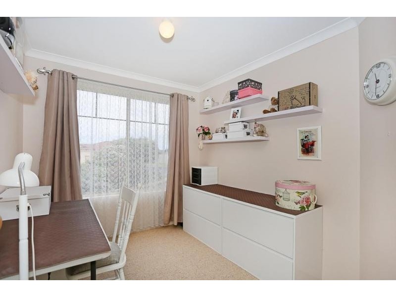 42 Admiralty Crescent, Halls Head WA 6210