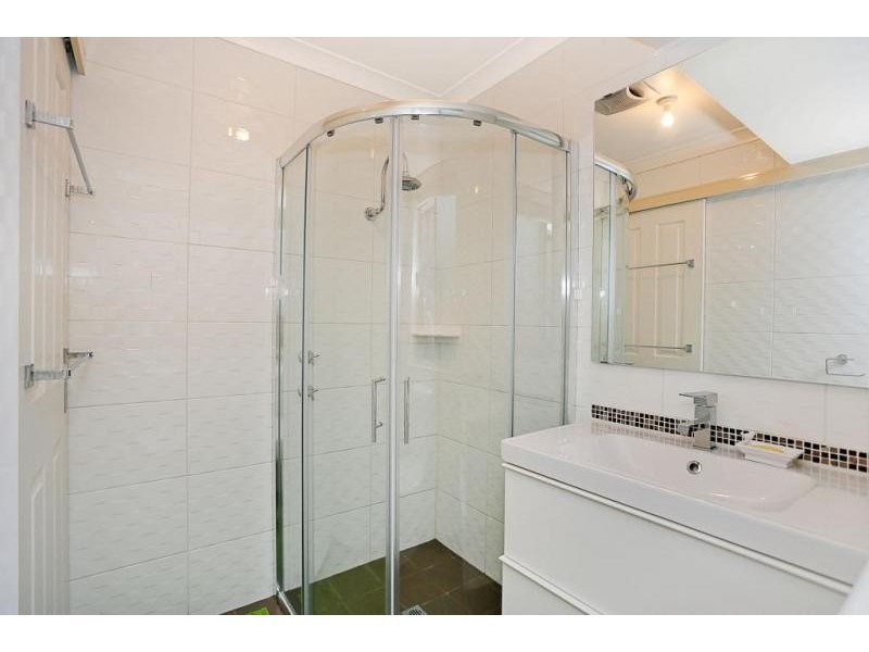 42 Admiralty Crescent, Halls Head WA 6210