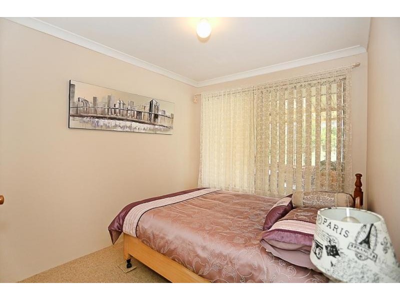 42 Admiralty Crescent, Halls Head WA 6210