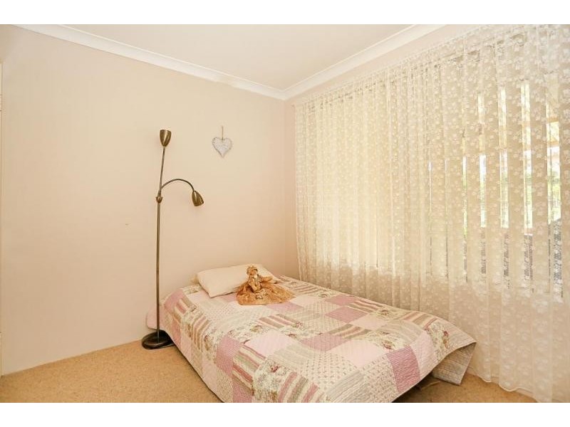 42 Admiralty Crescent, Halls Head WA 6210