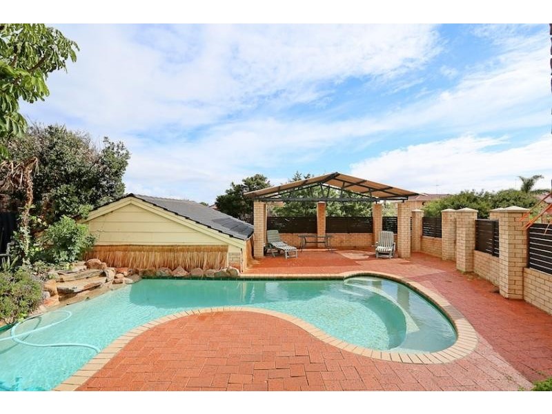 37 Seawind Drive, Silver Sands WA 6210
