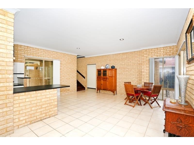 37 Seawind Drive, Silver Sands WA 6210