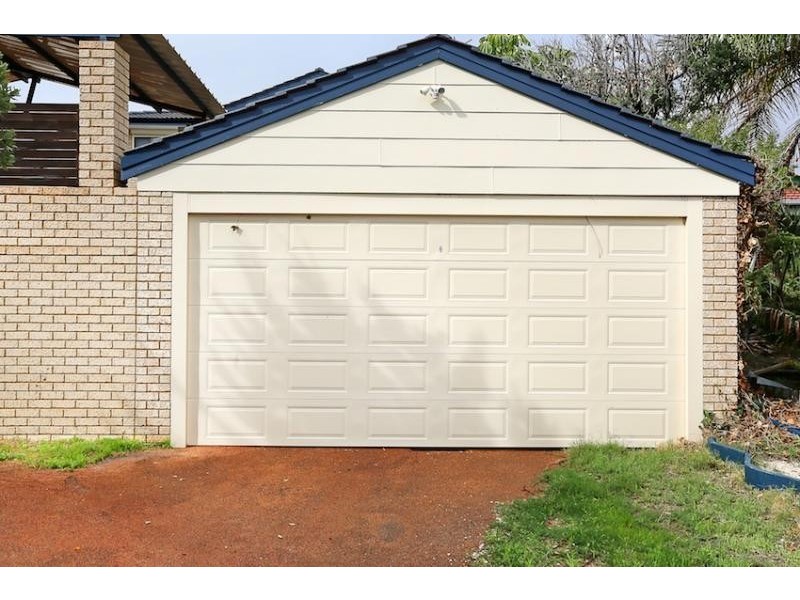 37 Seawind Drive, Silver Sands WA 6210
