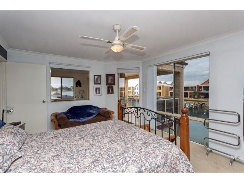 23 San Marco Quays, Halls Head WA 6210