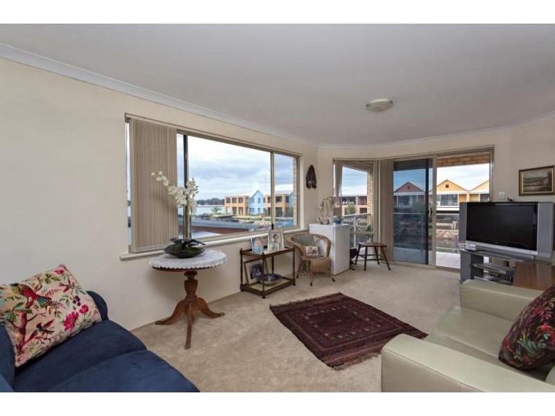 23 San Marco Quays, Halls Head WA 6210
