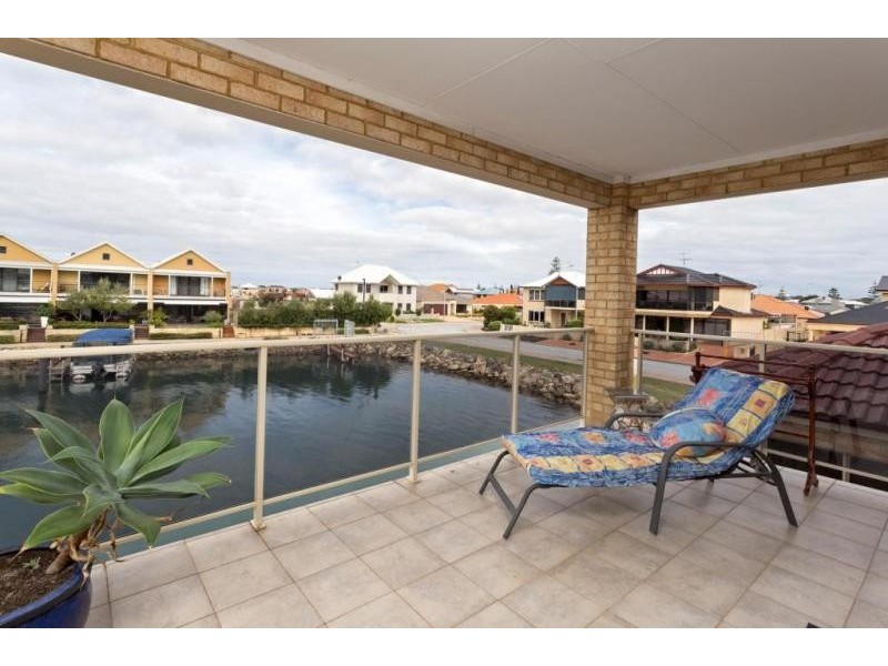 23 San Marco Quays, Halls Head WA 6210