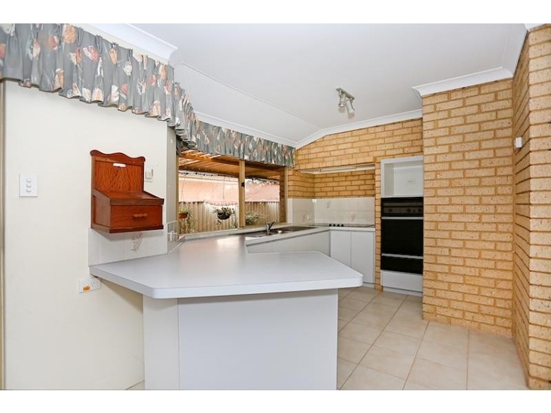 3b Windermere Way, Greenfields WA 6210