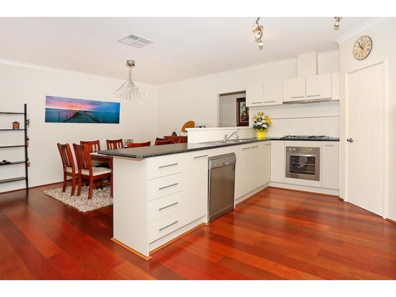 18 Joshua Carrol Street, Madora Bay WA 6210