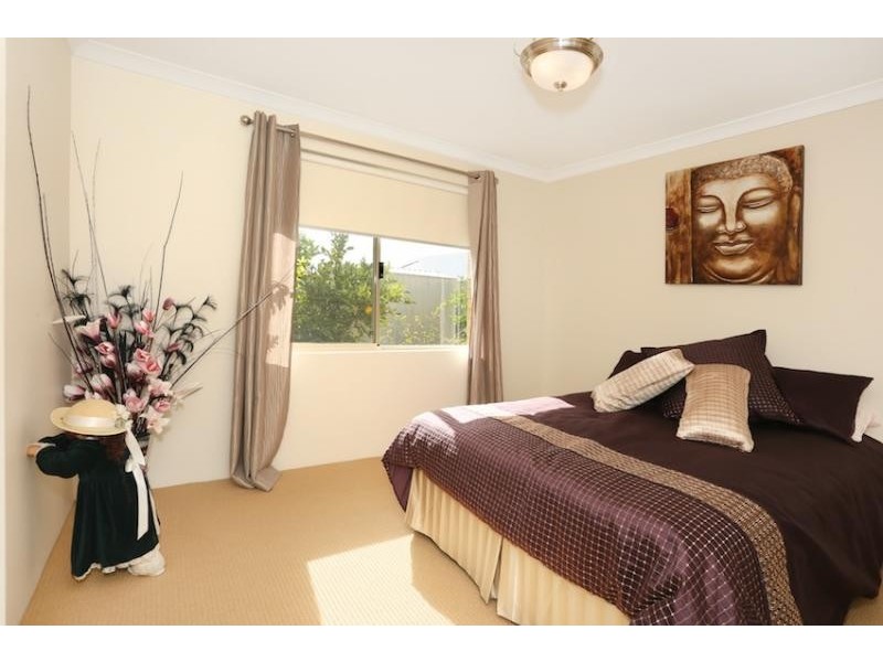 18 Joshua Carrol Street, Madora Bay WA 6210