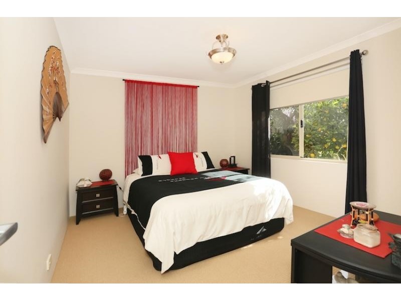 18 Joshua Carrol Street, Madora Bay WA 6210