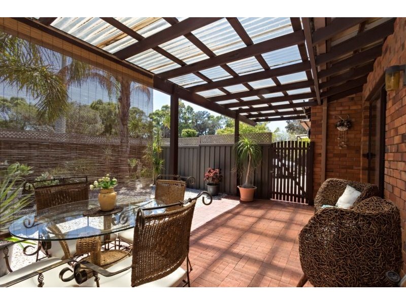 2/72 Sholl Street, Mandurah WA 6210