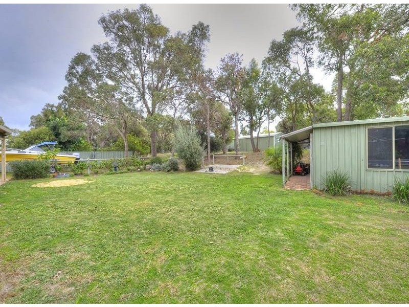 23 Silverton Crescent, Erskine WA 6210