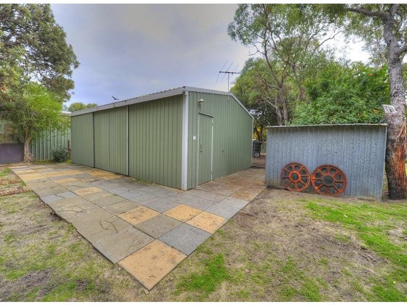 23 Silverton Crescent, Erskine WA 6210