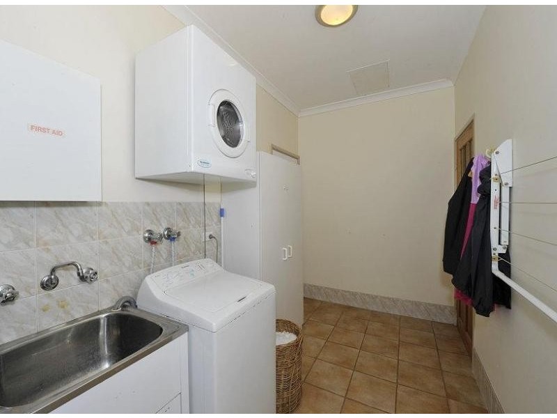 23 Silverton Crescent, Erskine WA 6210