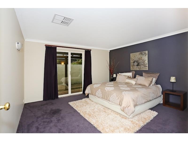 104 Culeenup Road, North Yunderup WA 6208