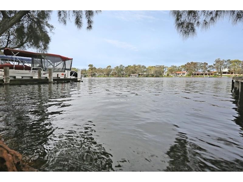 104 Culeenup Road, North Yunderup WA 6208