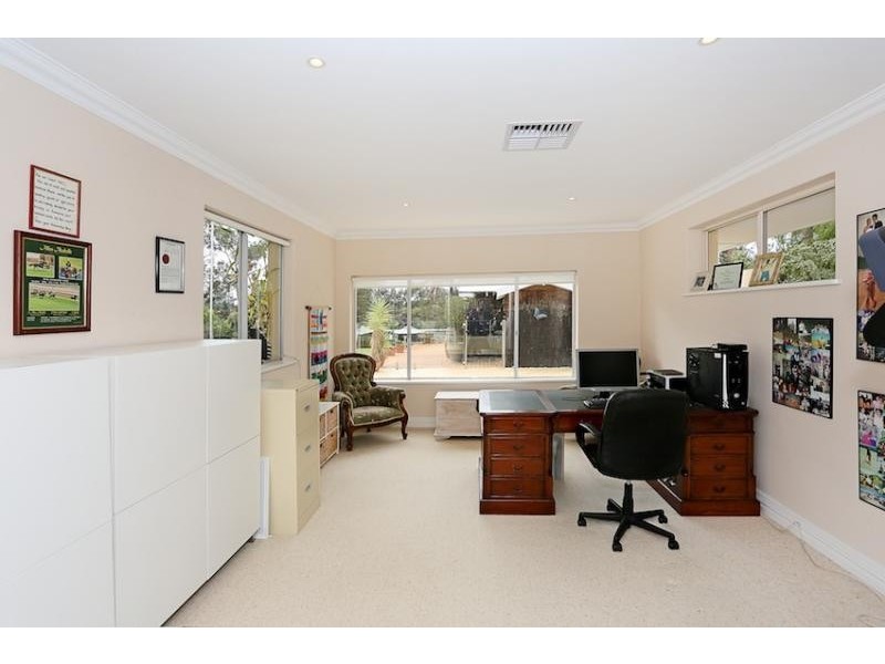 97 Rodoreda Crescent, Ravenswood WA 6208