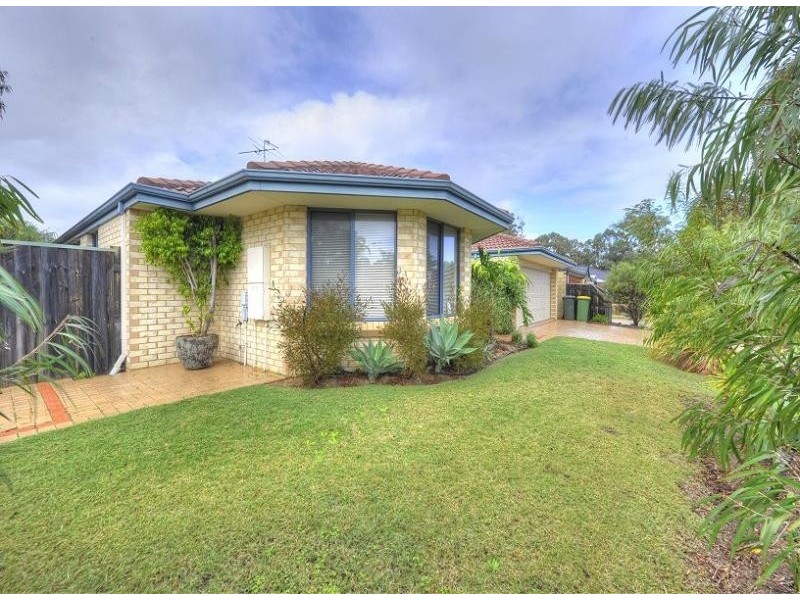 50 Summerlea Avenue, Meadow Springs WA 6210