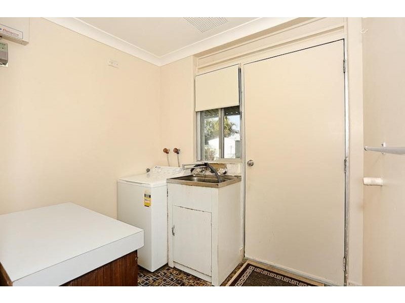 34 Birchley Road, Coodanup WA 6210