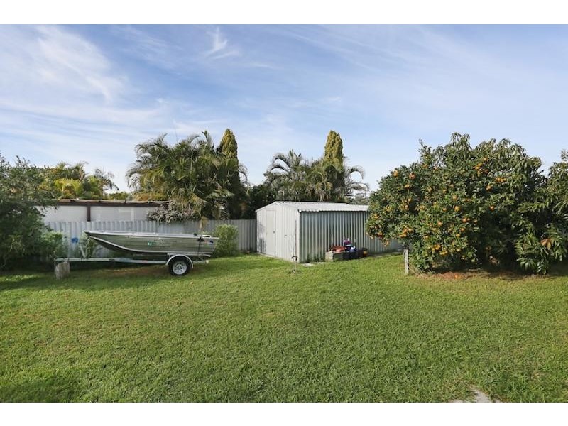 34 Birchley Road, Coodanup WA 6210