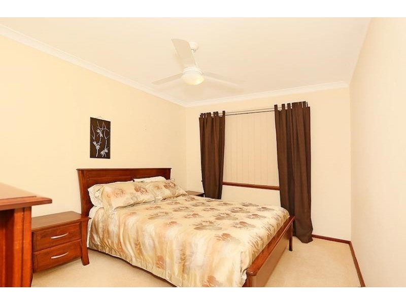 8 Leveque Loop, San Remo WA 6210