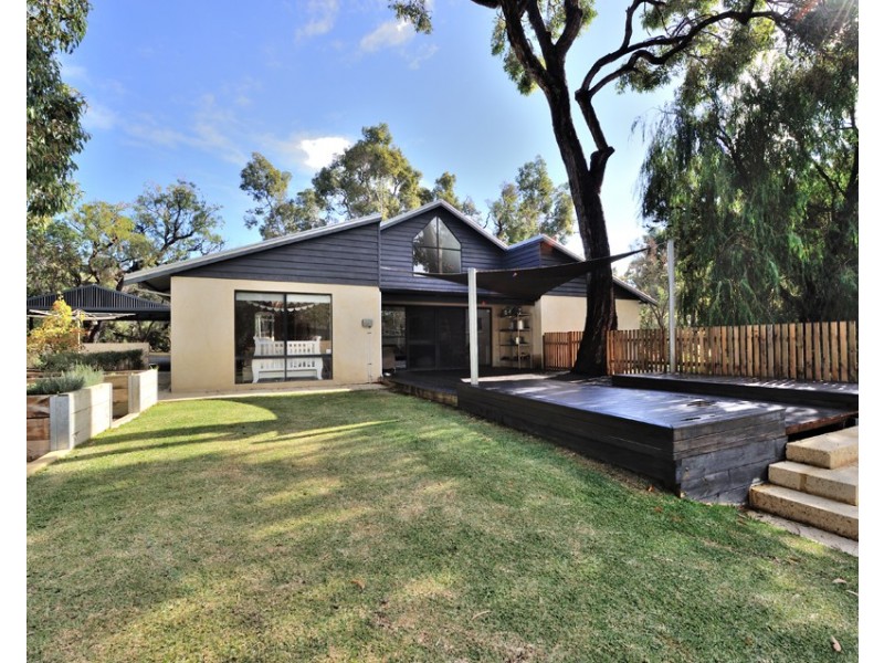 60 Caledonia Close, Herron WA 6211