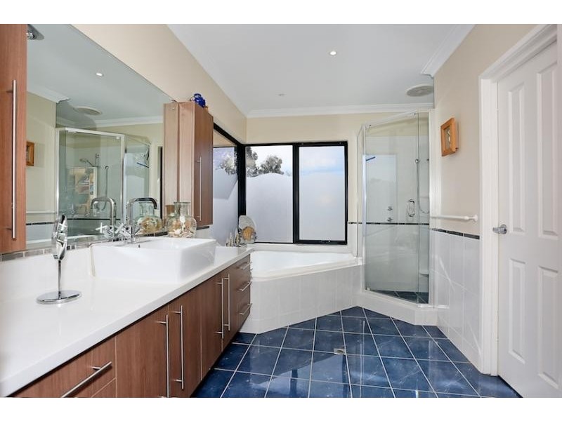 203 Culeenup Road, North Yunderup WA 6208