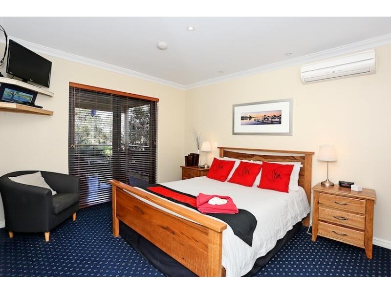 203 Culeenup Road, North Yunderup WA 6208