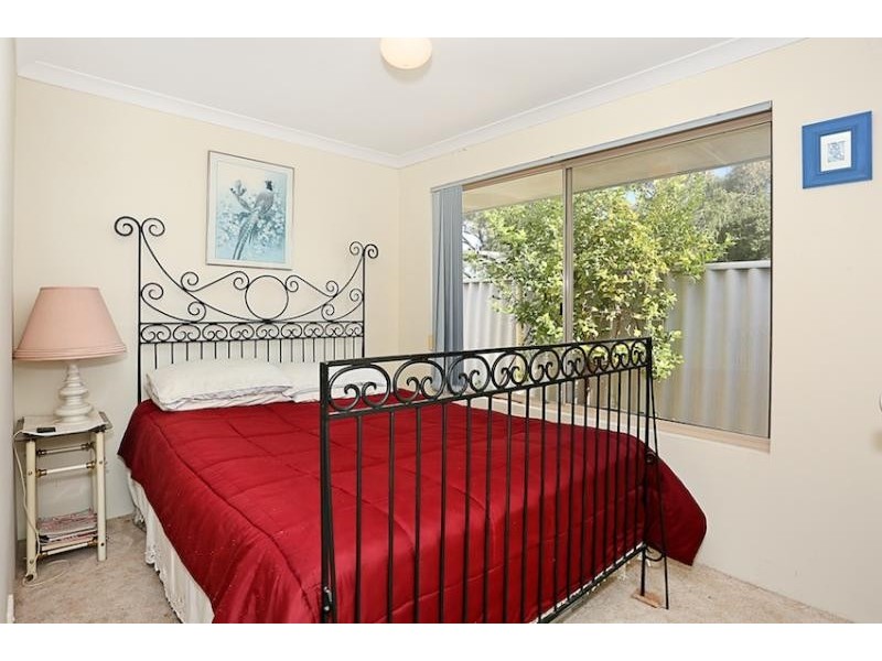 38 Noreena Ave, Golden Bay WA 6174