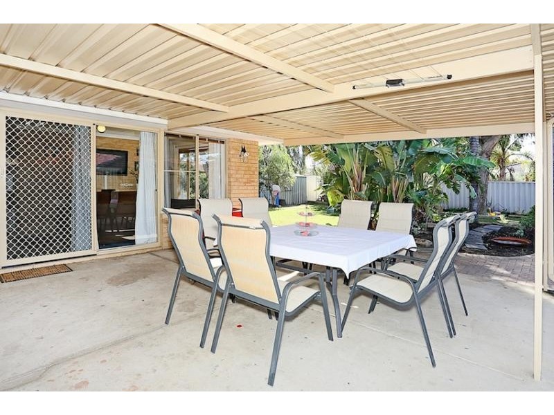 18 Nightingale Place, Greenfields WA 6210