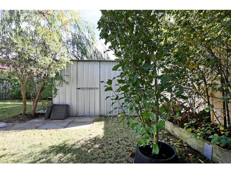 18 Nightingale Place, Greenfields WA 6210