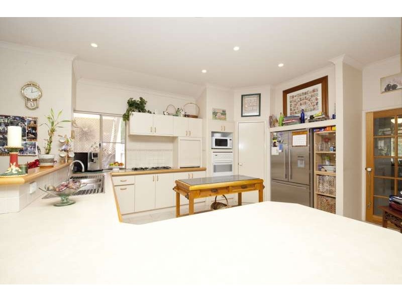 9 Rivergum Esplanade, South Yunderup WA 6208